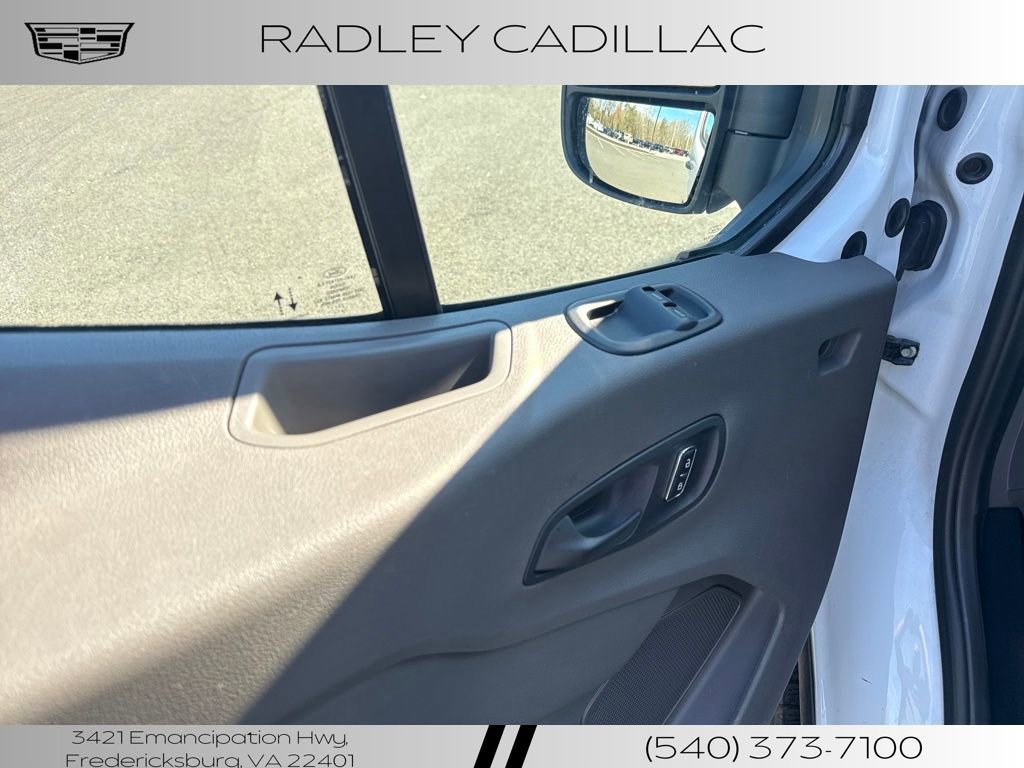 Used 2024 Ford Transit 350 XLT image 5