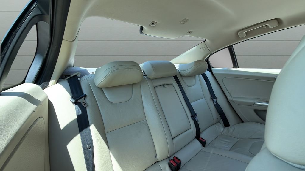 Used 2011 Volvo S60 T6 AWD/4WD image 28