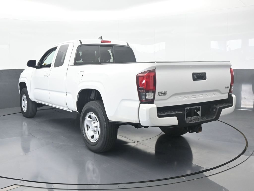 Used 2022 Toyota Tacoma SR image 4