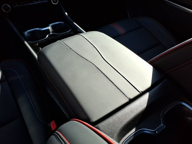 New 2027 Chevrolet Traverse RS w/ LPO, Floor Liner Package AWD/4WD image 28