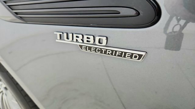 Used 2024 Mercedes-Benz SL 43 AMG image 25