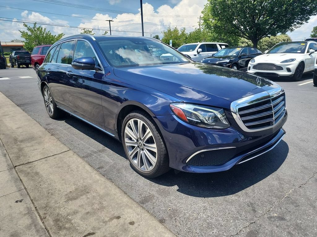 Used 2019 Mercedes-Benz E 450 4MATIC Wagon image 2