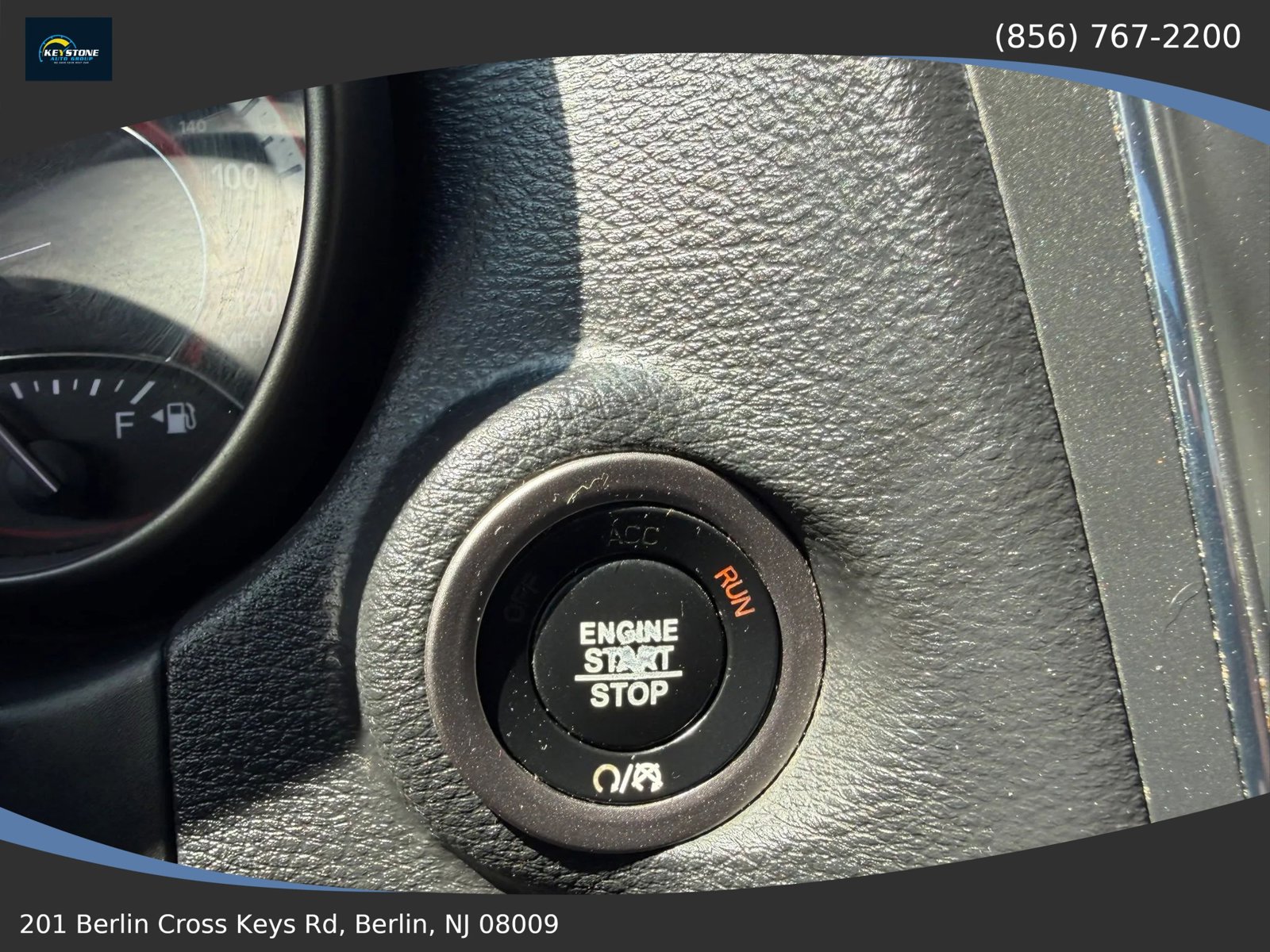 Used 2018 Dodge Journey Crossroad w/ Nav & Sun Group FWD image 33