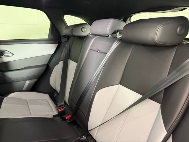 New 2026 Land Rover Range Rover Velar Dynamic SE image 27