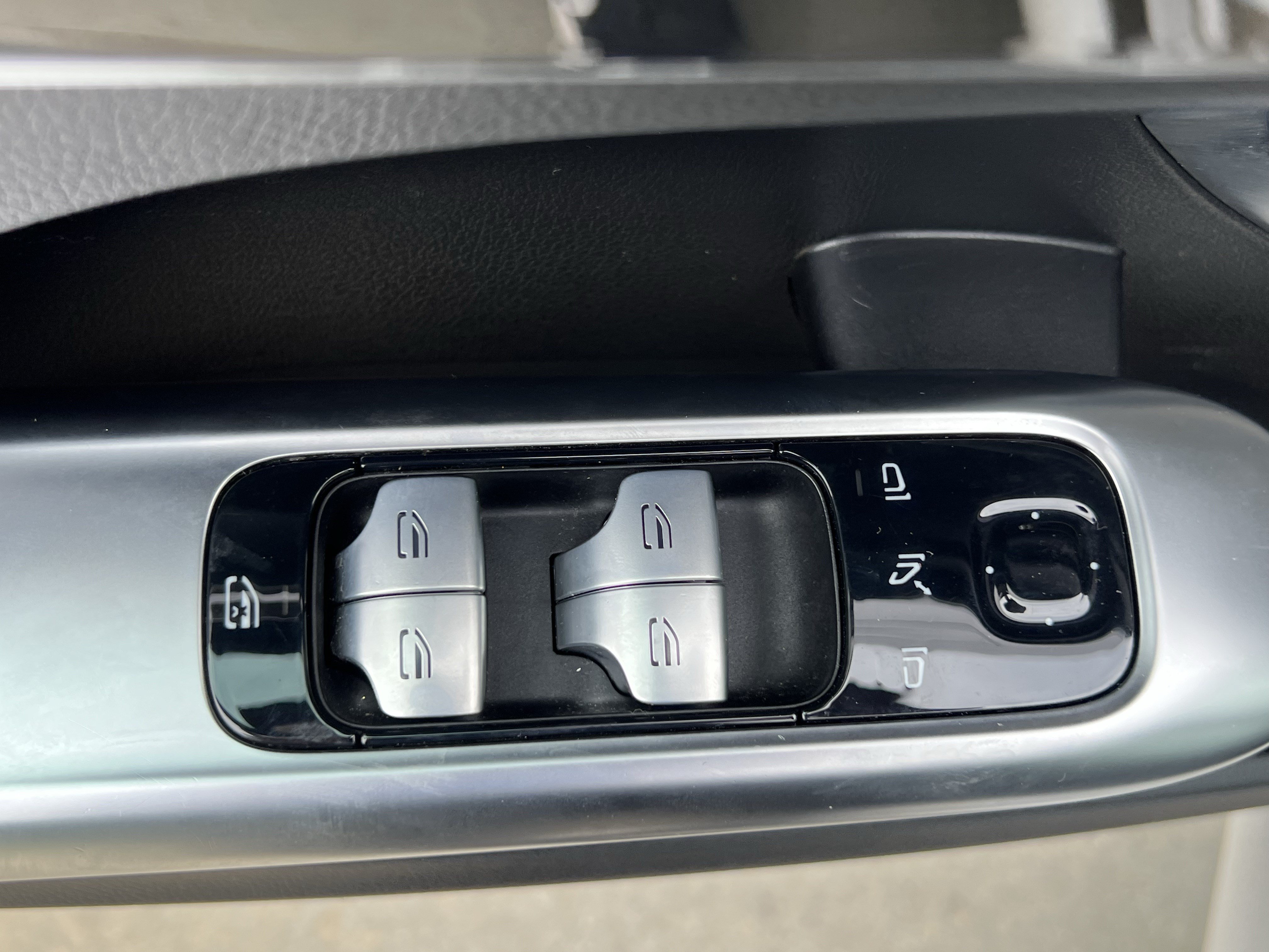 Certified 2024 Mercedes-Benz C 300 4MATIC Sedan image 15