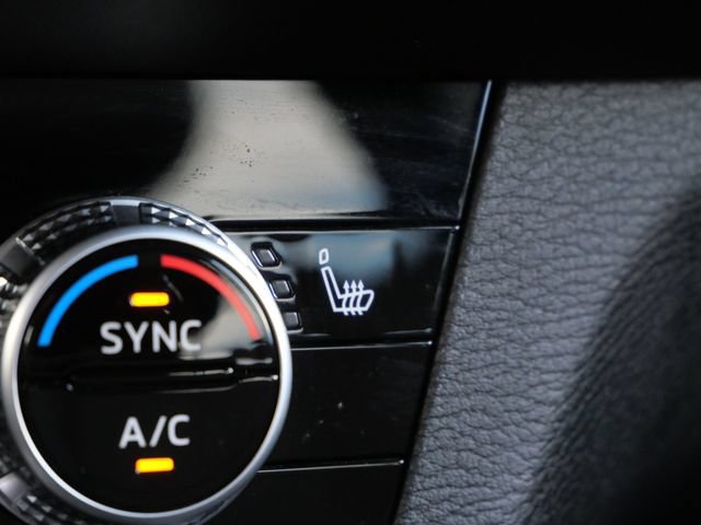 Used 2024 Mitsubishi Outlander SE AWD/4WD image 25