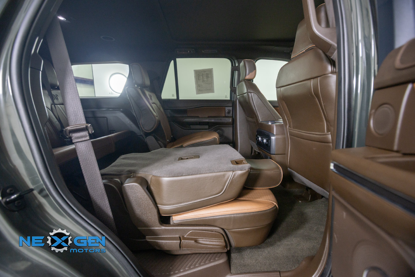Used 2023 Ford Expedition King Ranch AWD/4WD image 42