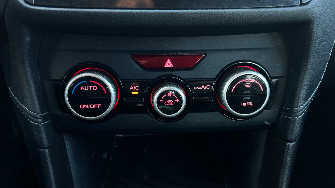 Used 2017 Subaru Impreza 2.0i Limited image 31