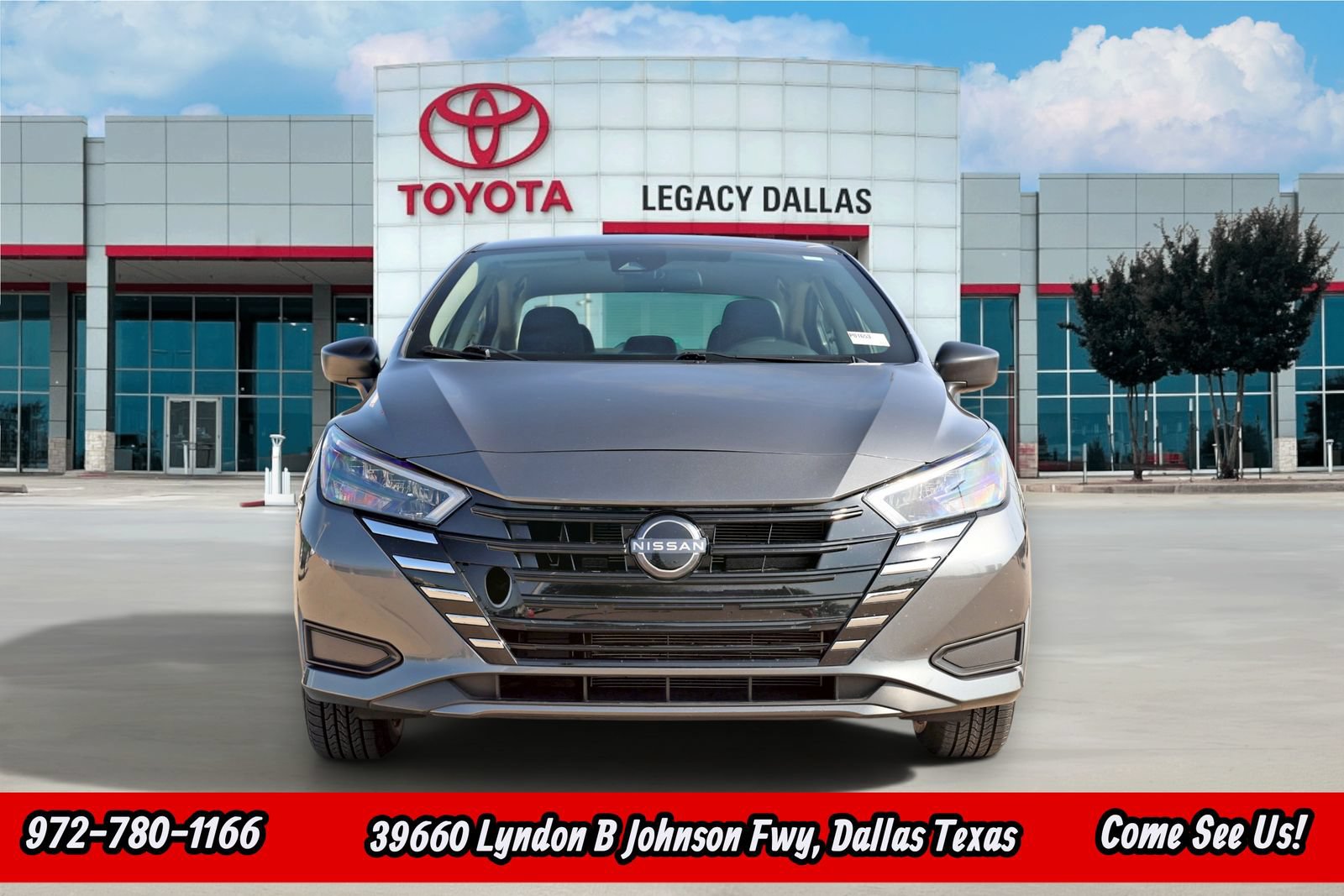 Used 2025 Nissan Versa S w/ Trunk Package FWD image 5