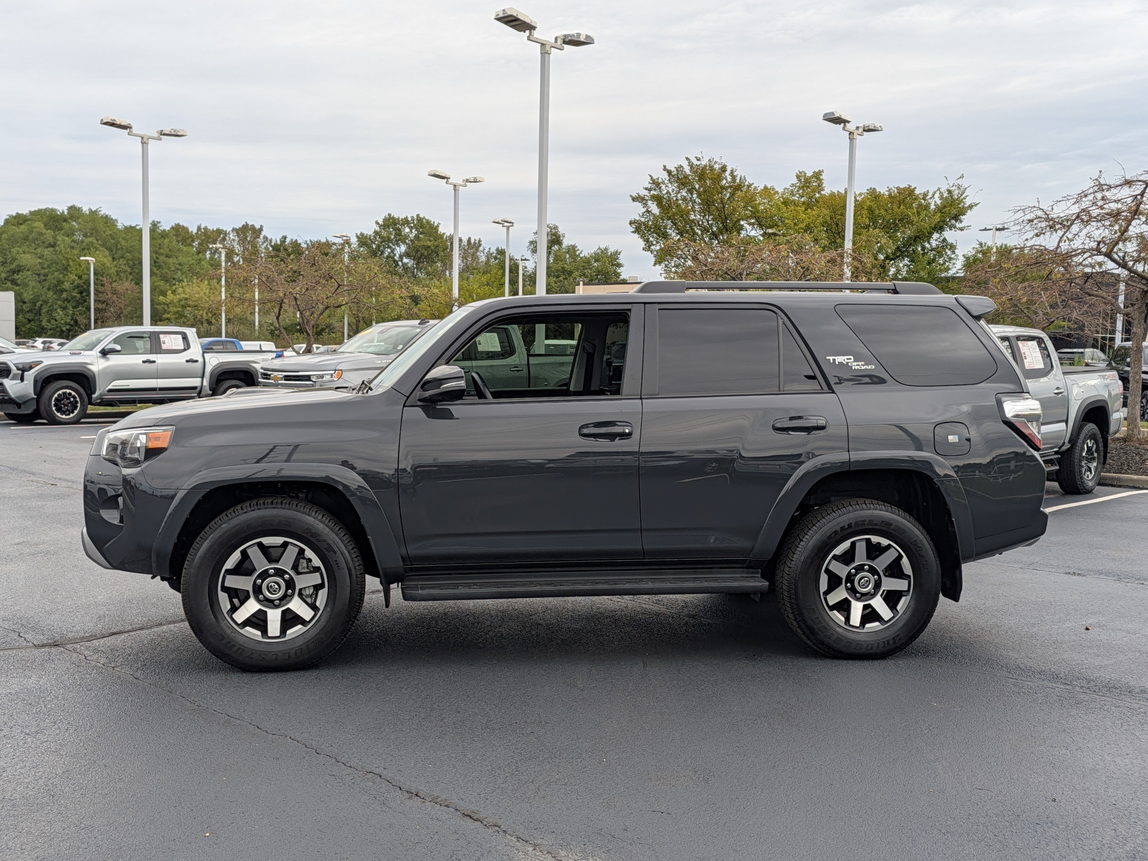 Certified 2024 Toyota 4Runner TRD Off-Road Premium w/ Off Road Premium Plus Package AWD/4WD image 5