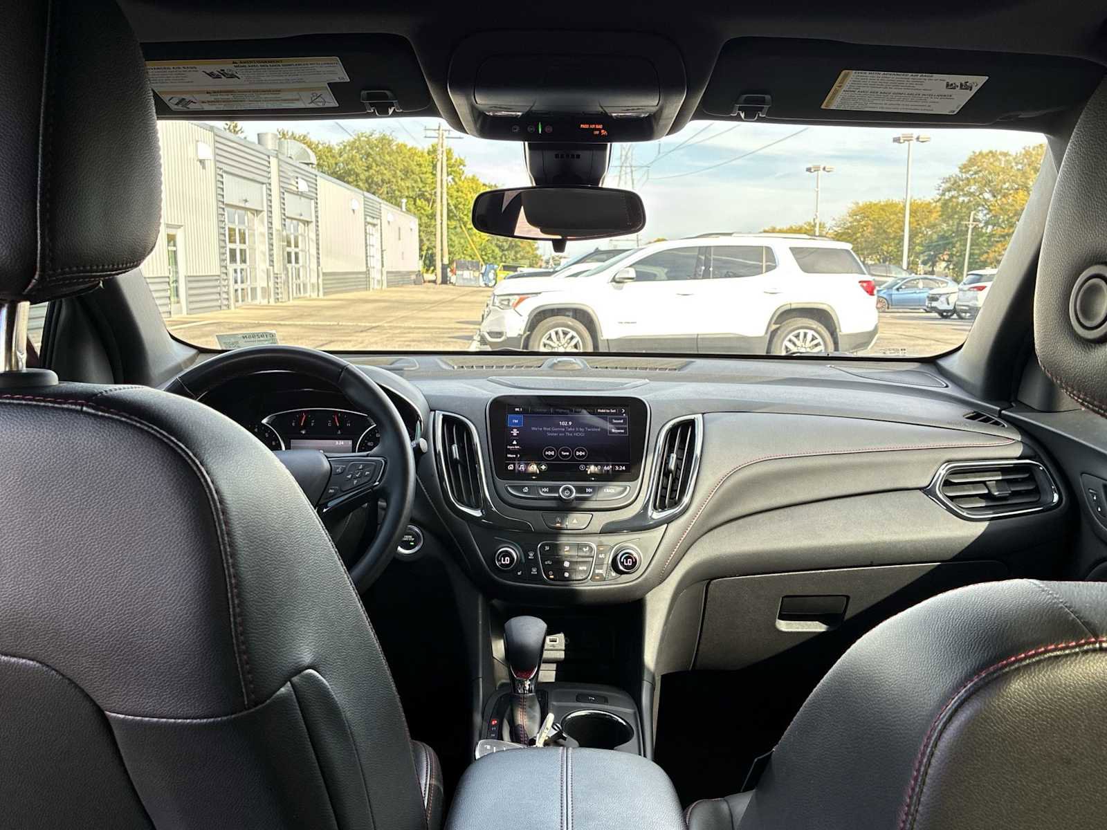 Certified 2024 Chevrolet Equinox RS w/ RS Leather Package image 21