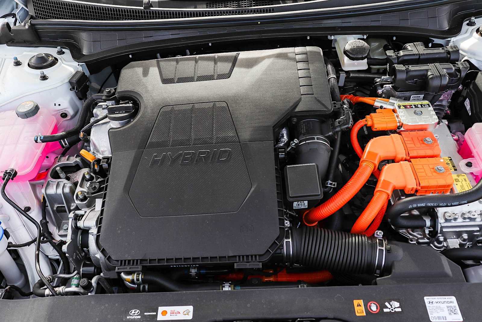 New 2026 Hyundai Elantra Hybrid FWD image 17