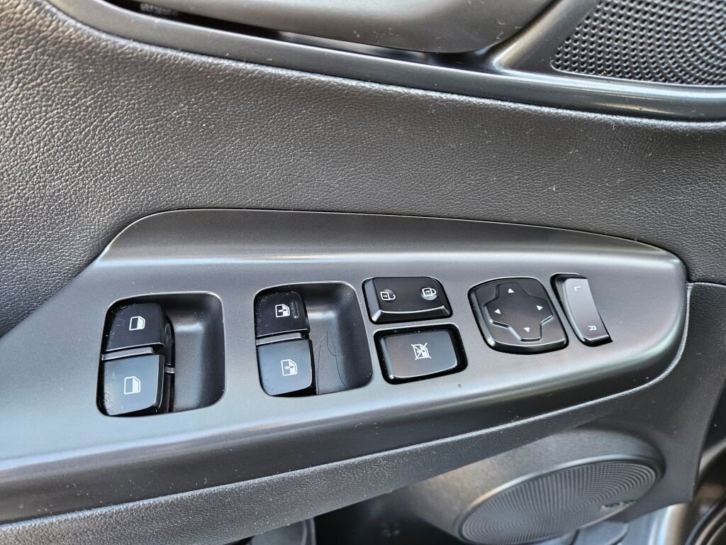 Used 2019 Hyundai Kona Ultimate image 15