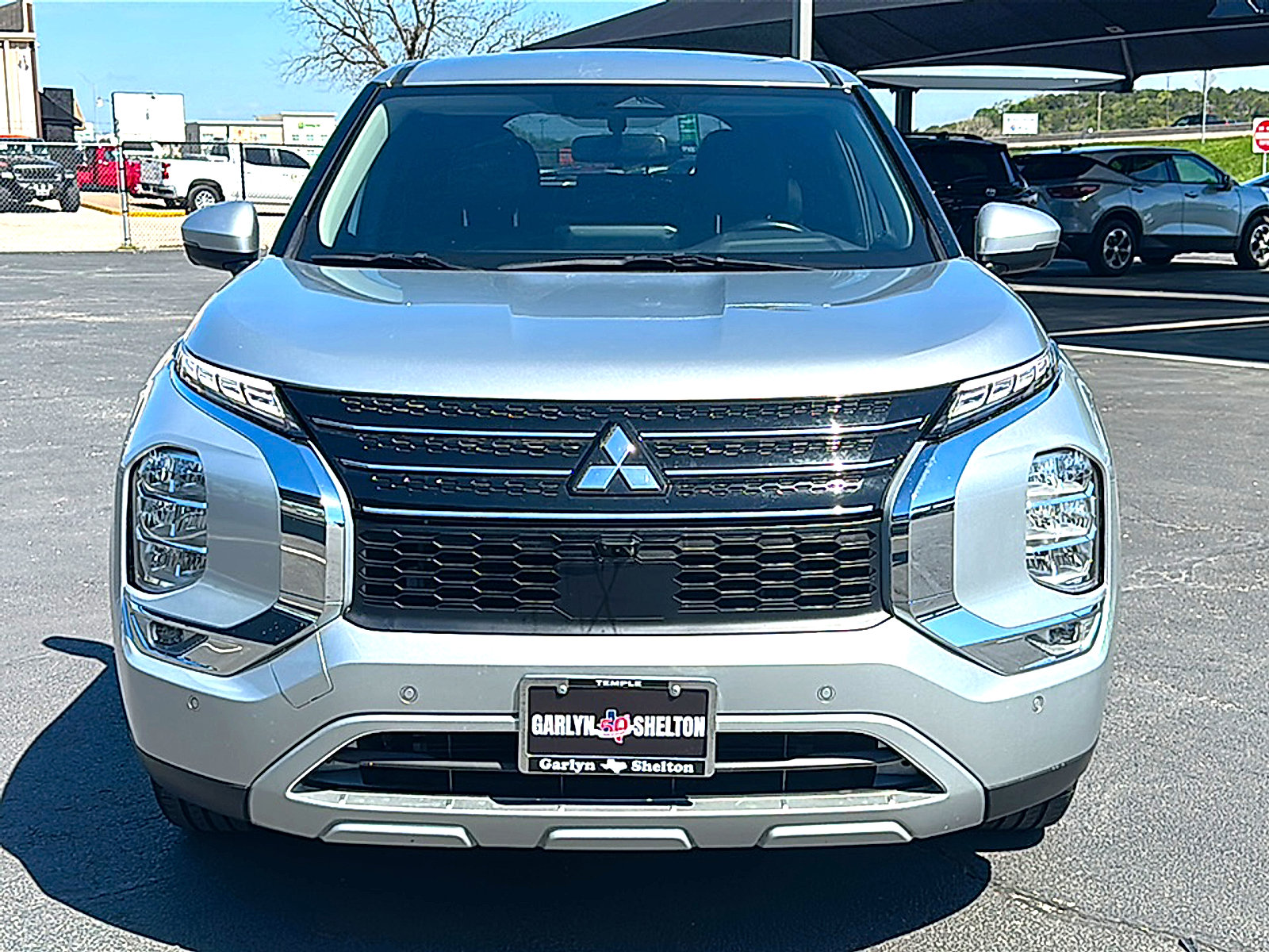 Used 2024 Mitsubishi Outlander SE FWD image 11