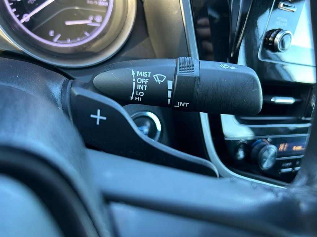 Used 2024 Toyota Camry SE image 21