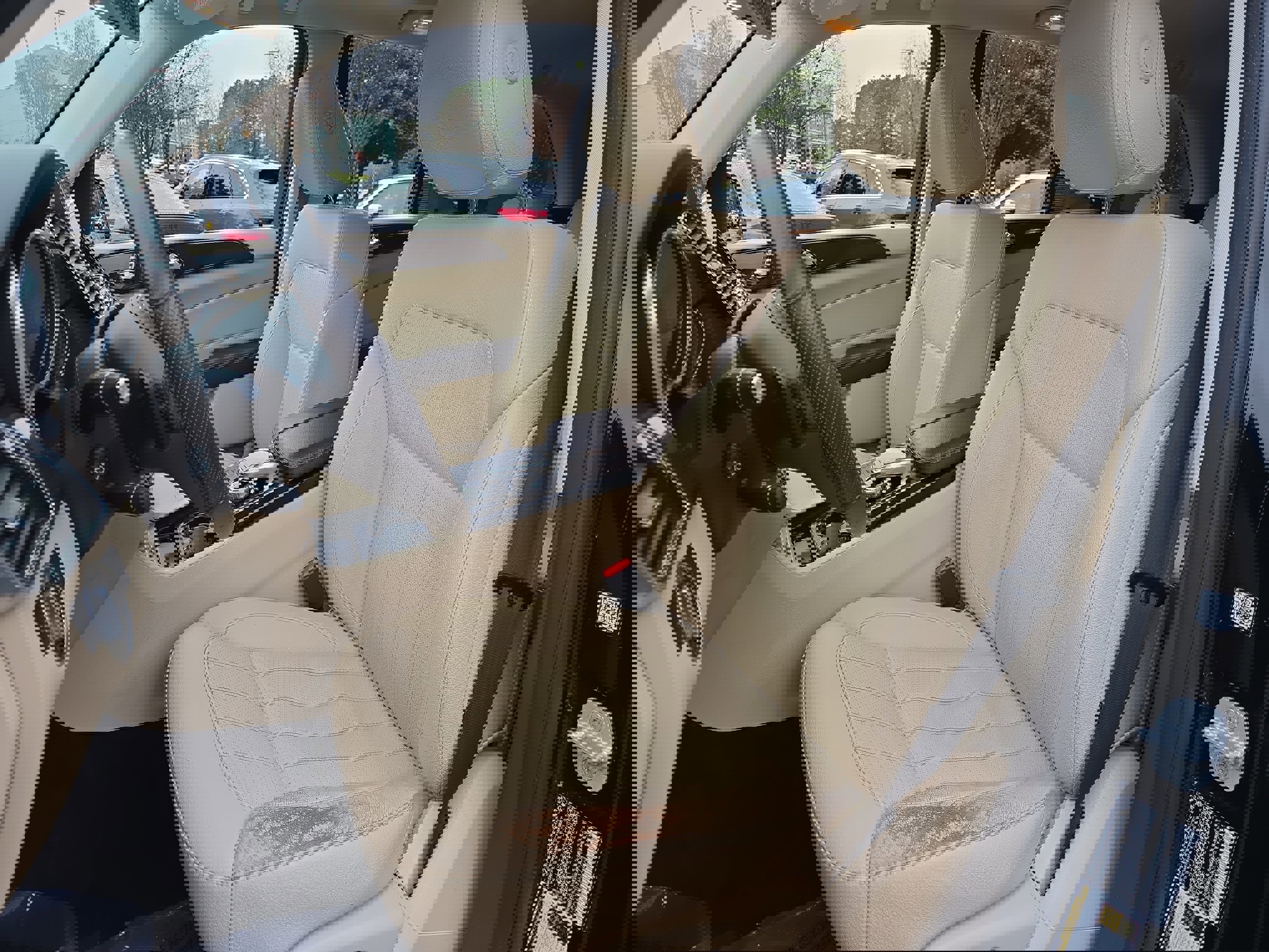 Used 2018 Mercedes-Benz GLE 350 4MATIC image 15