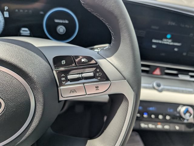 New 2026 Hyundai Elantra Limited FWD image 19