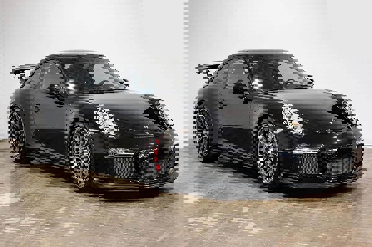 Used 2014 Porsche 911 GT3 w/ Sound Package Plus image 6