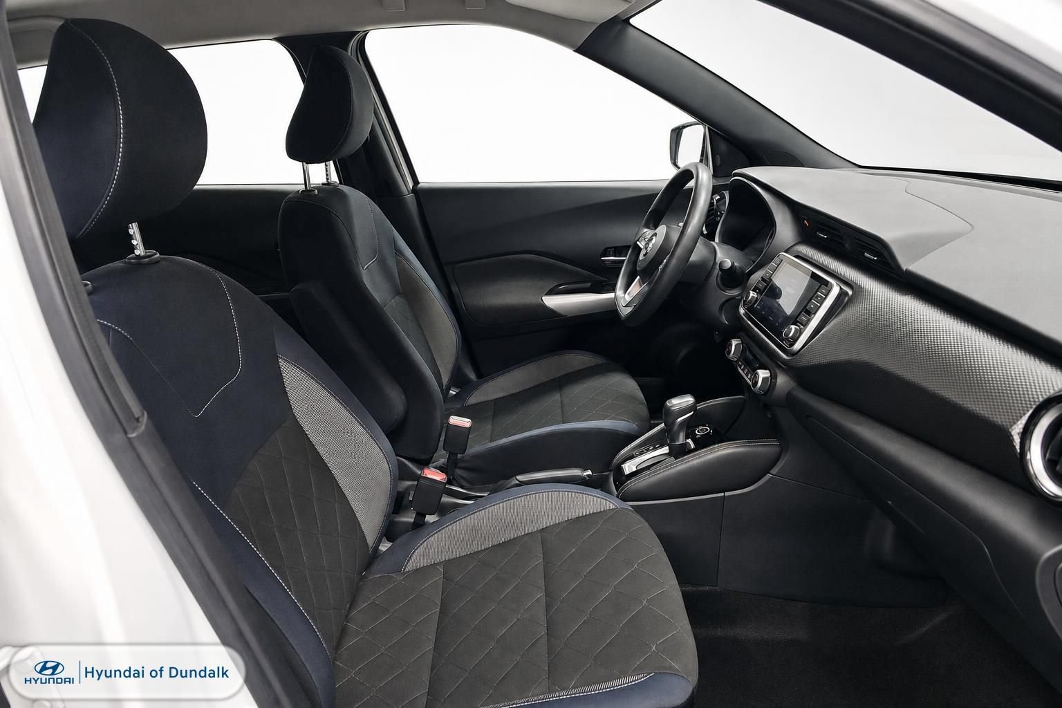 Used 2018 Nissan Kicks SV FWD image 9