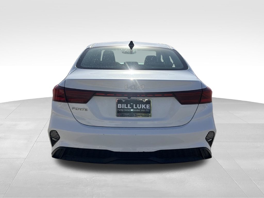 Used 2022 Kia Forte LXS FWD image 6