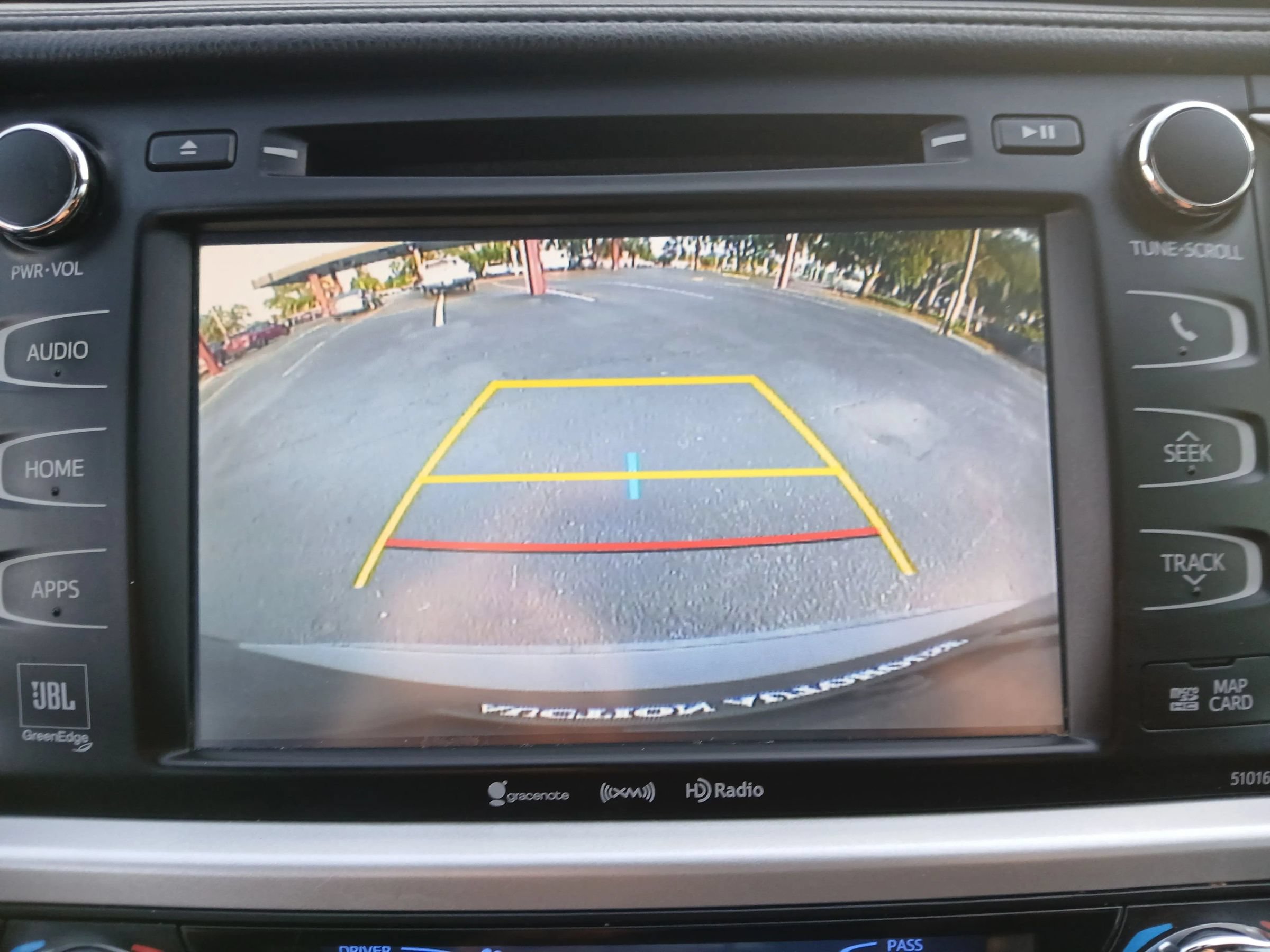 Used 2016 Toyota Highlander Limited Platinum AWD/4WD image 13