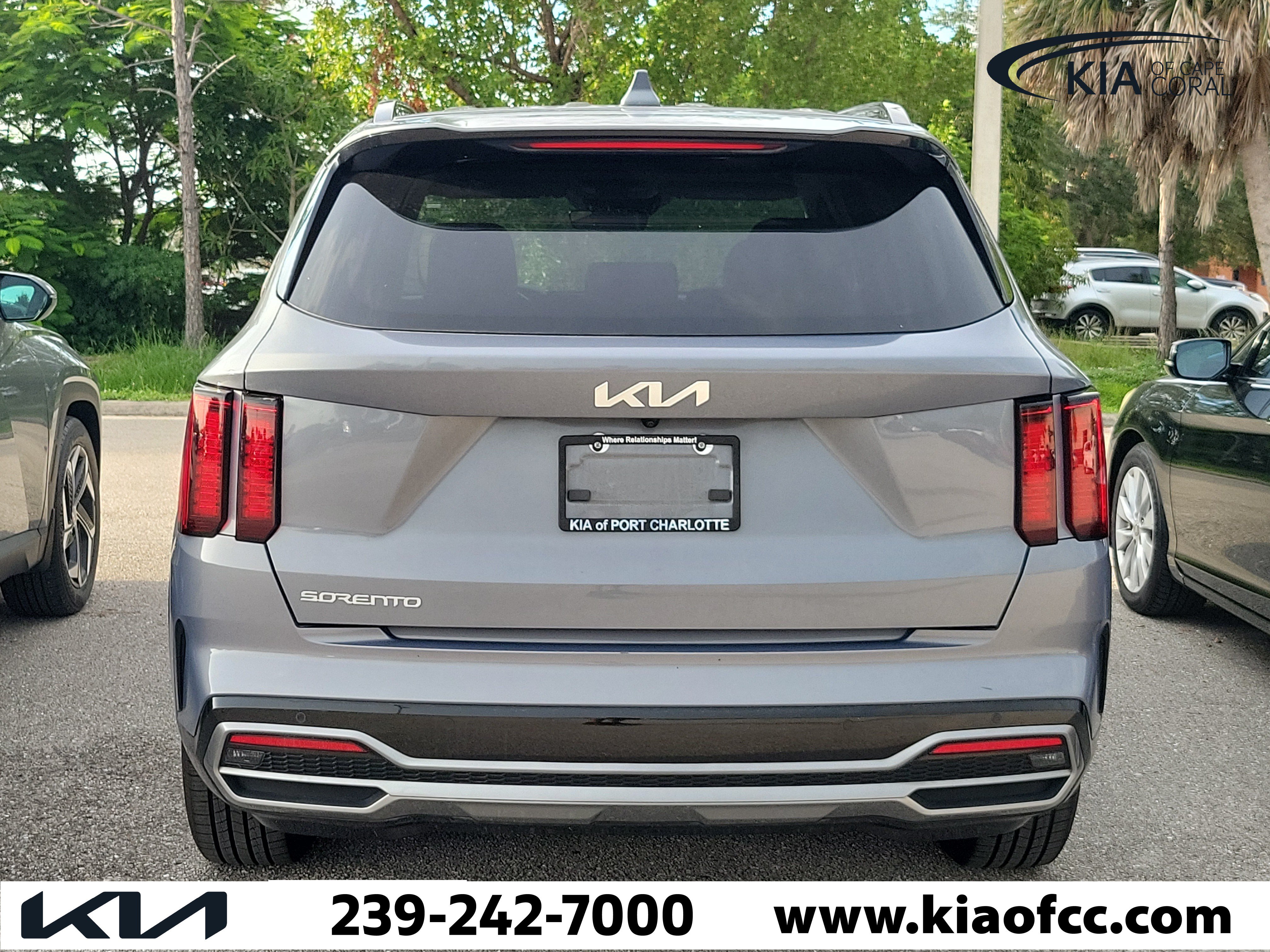 Certified 2023 Kia Sorento S FWD image 5