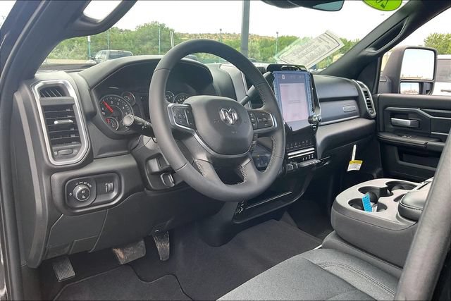 Used 2025 RAM 2500 Big Horn AWD/4WD image 13
