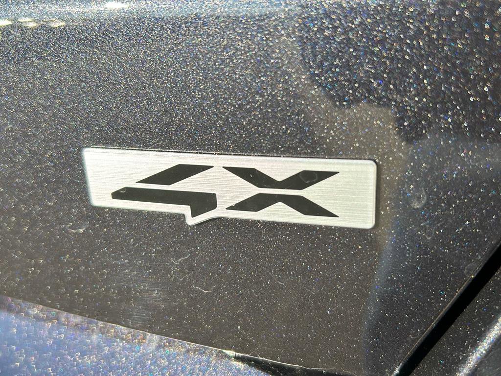 New 2025 Kia Sorento S w/ Panoramic Sunroof Package image 8