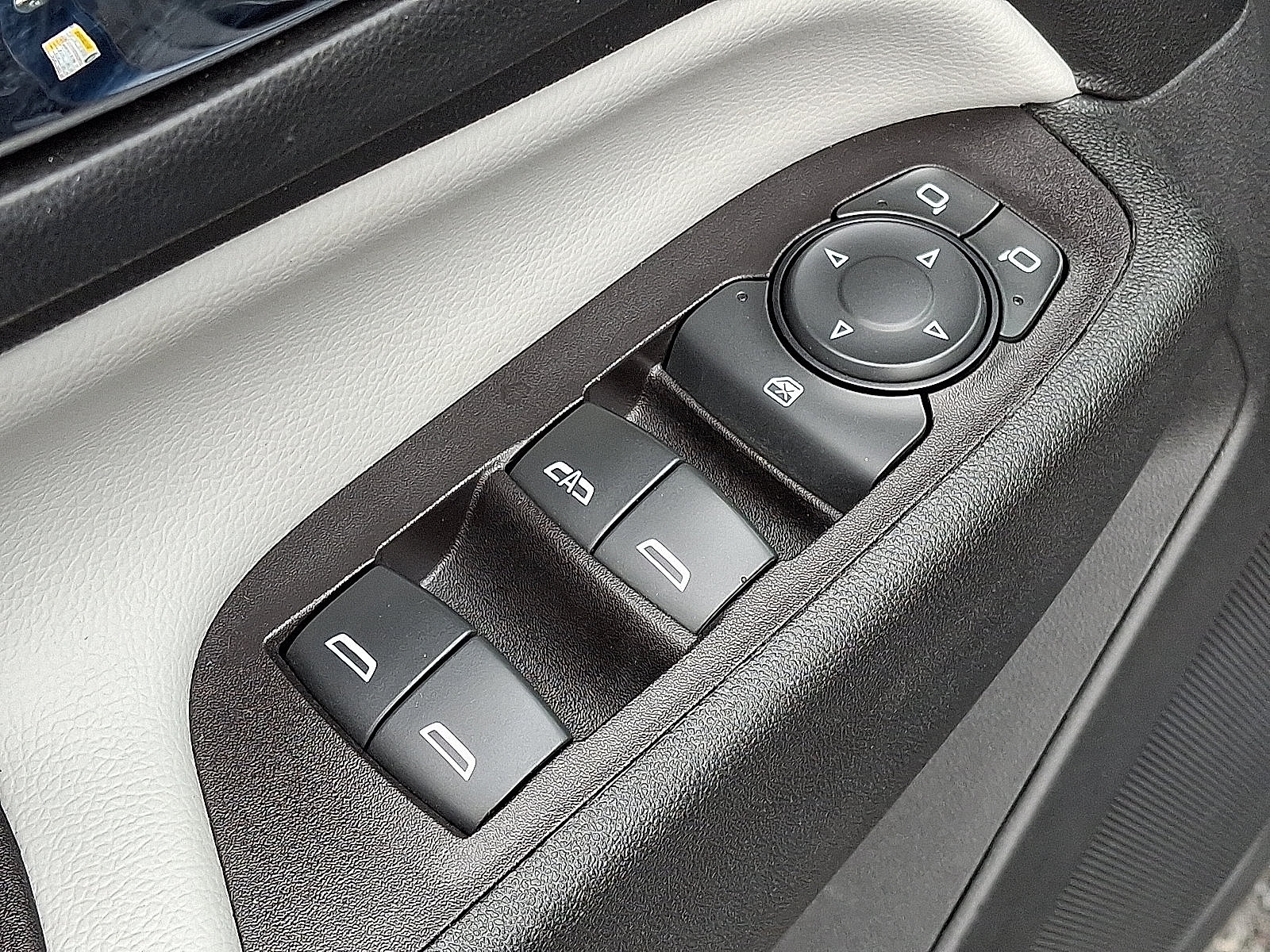 Certified 2022 Chevrolet Equinox LT FWD image 14
