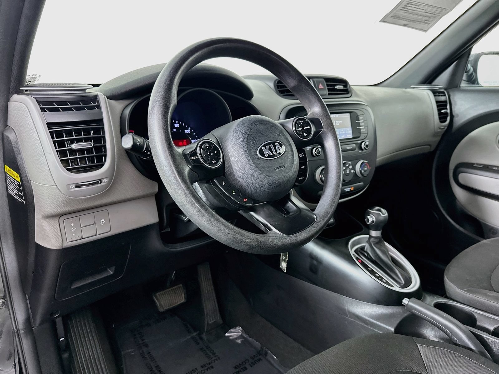 Used 2019 Kia Soul FWD image 9