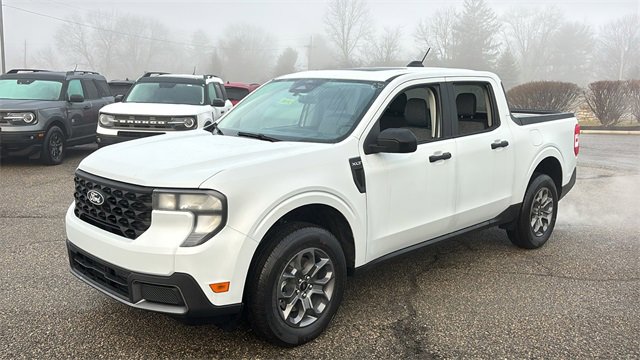 New 2026 Ford Maverick XLT w/ XLT Luxury Package image 2