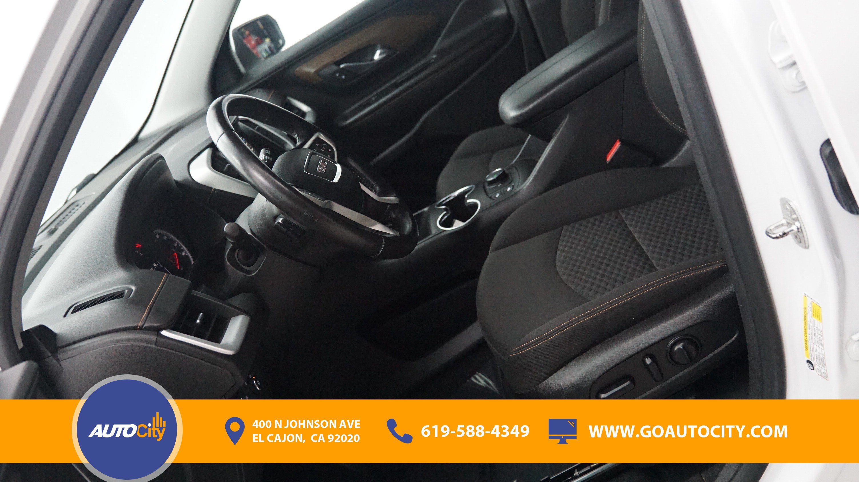 Used 2018 GMC Terrain SLE w/ Driver Convenience Package FWD image 9