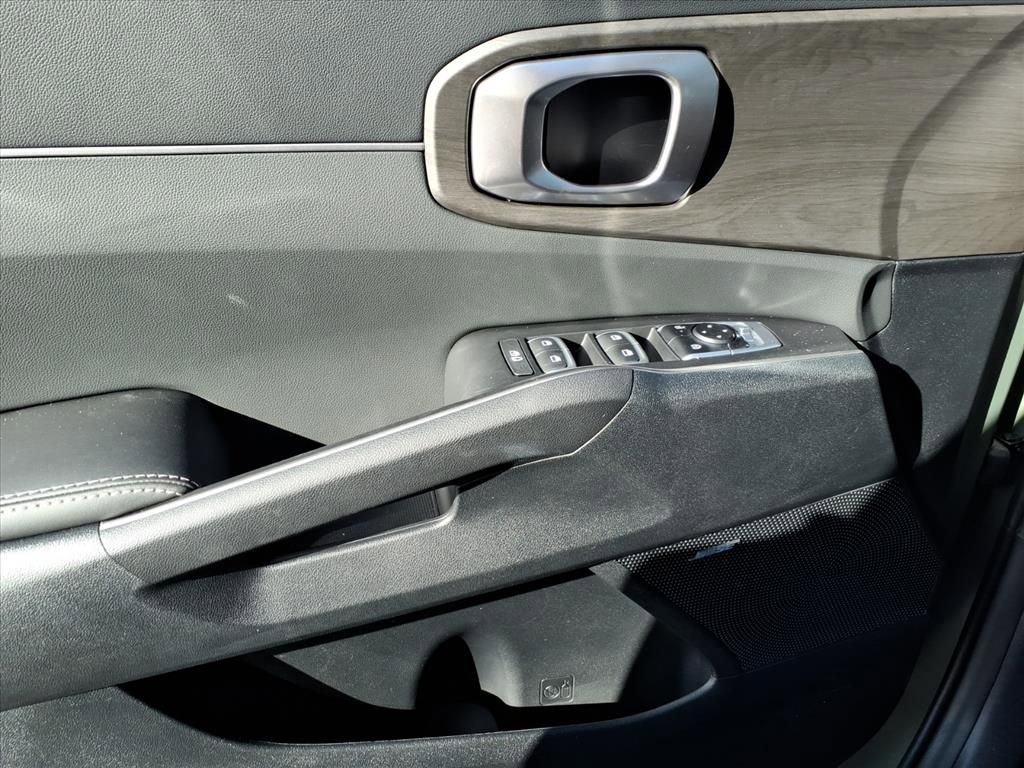 New 2026 Kia Sorento X-Line EX image 17