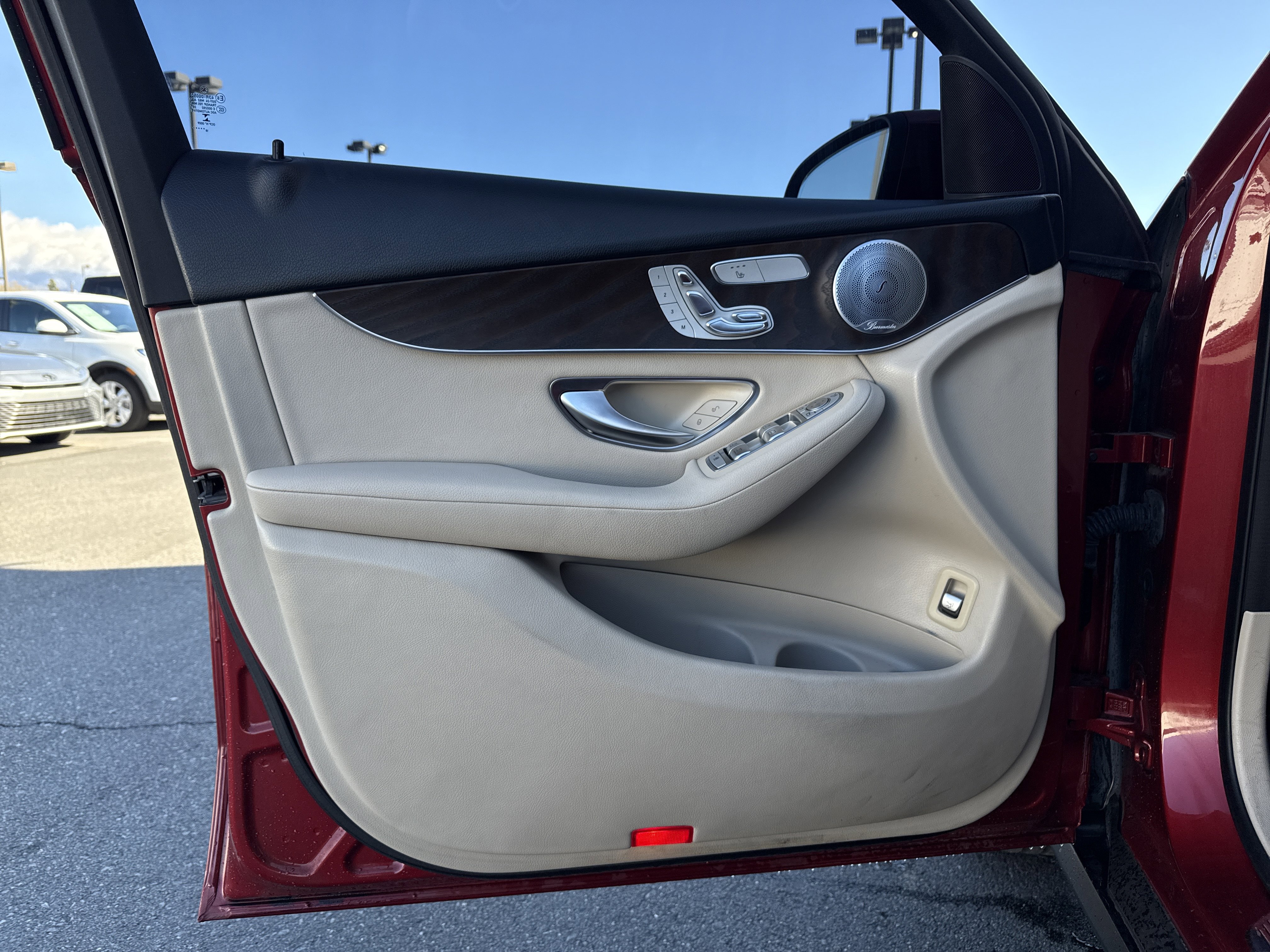 Used 2019 Mercedes-Benz GLC 300 GLC 300 image 12