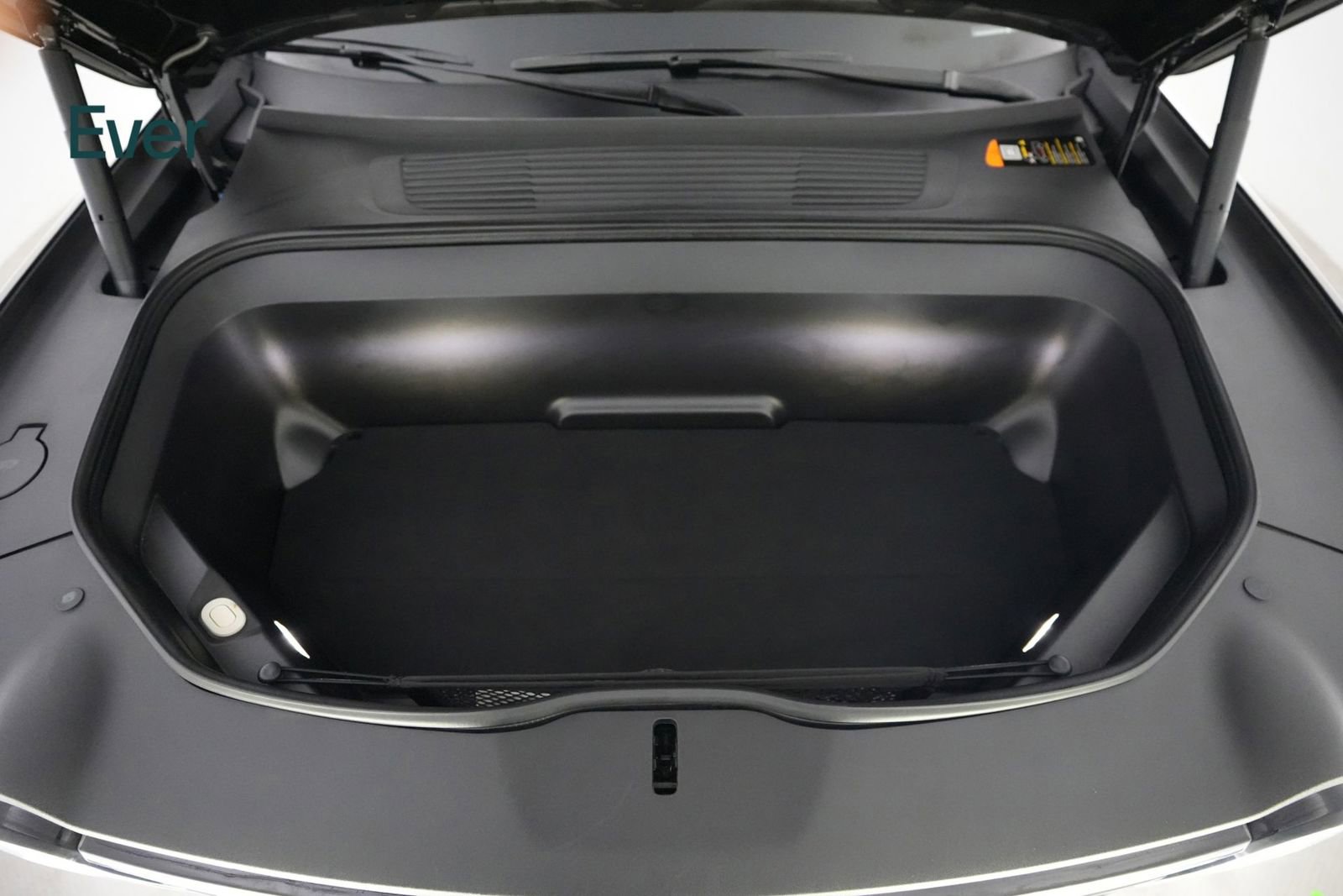 Used 2024 Rivian R1S Adventure AWD/4WD image 29