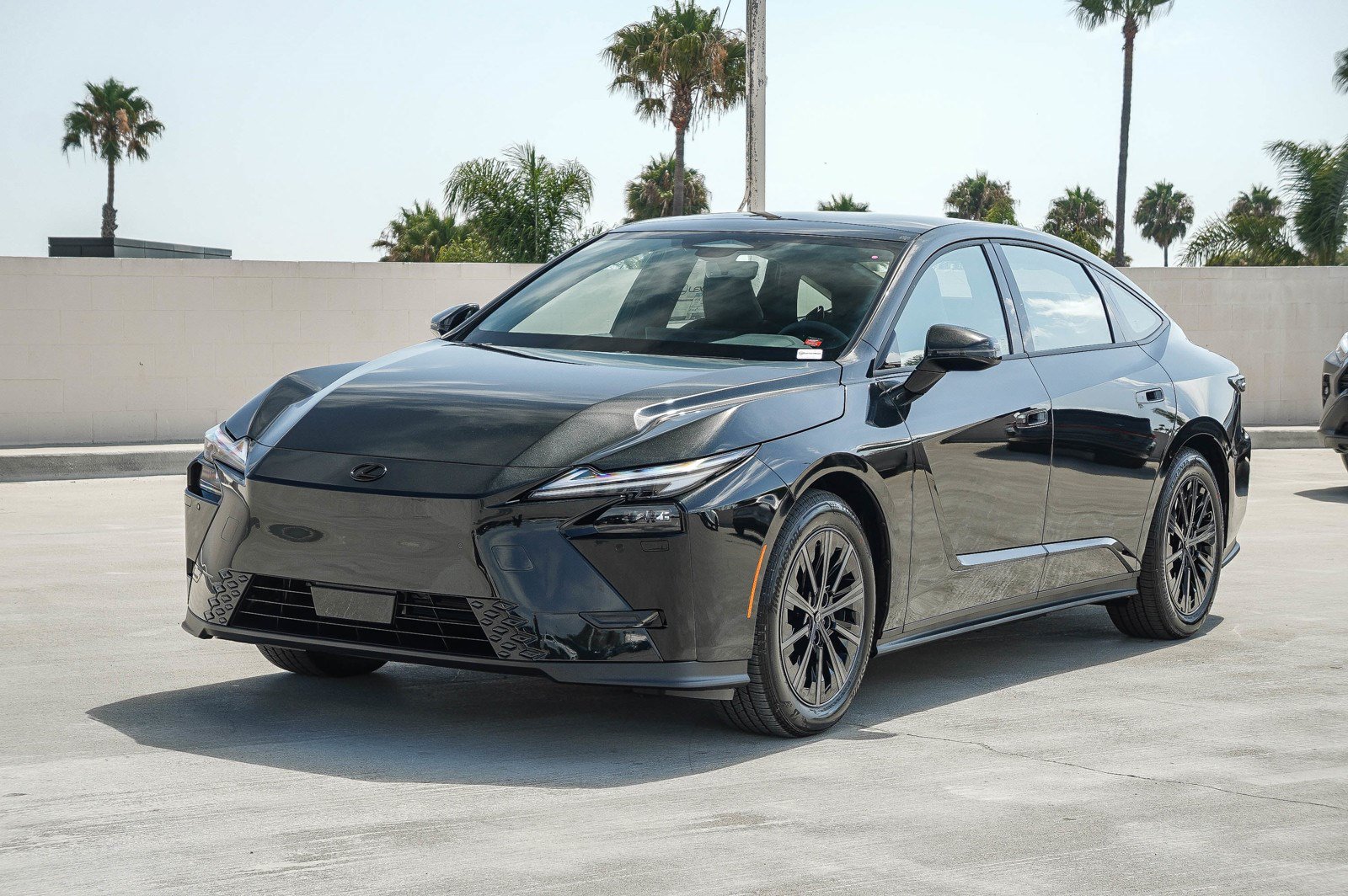New 2026 Lexus ES 500e AWD/4WD image 3
