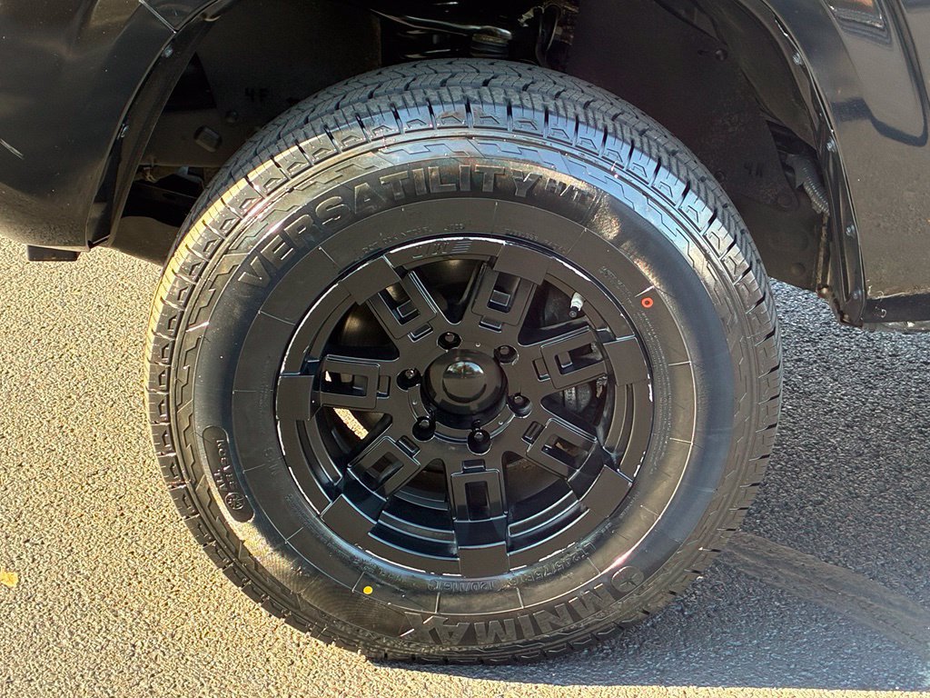 Used 2023 Toyota Tacoma SR AWD/4WD image 14