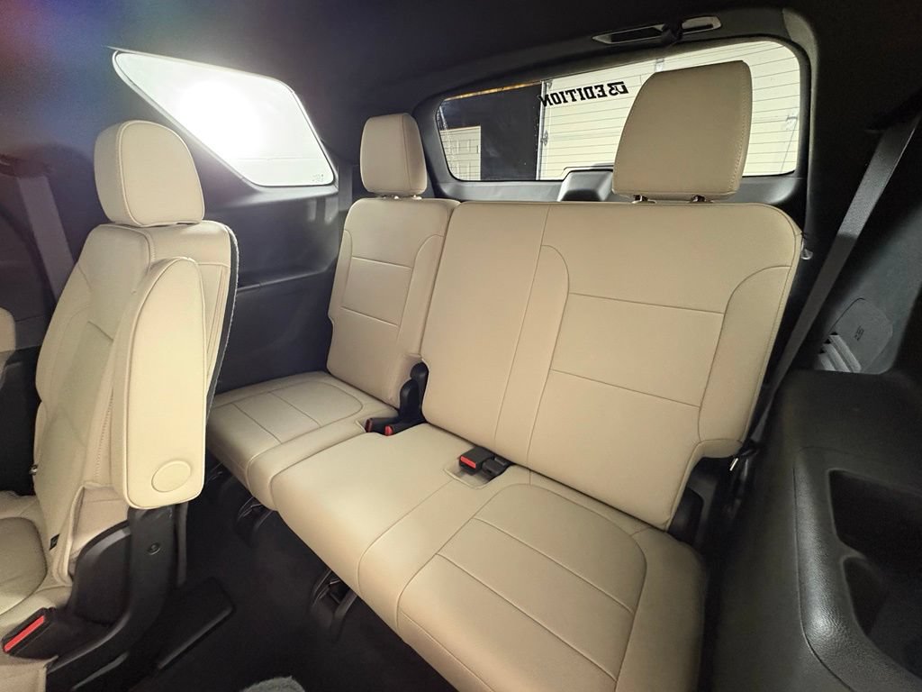 Used 2022 Chevrolet Traverse LT AWD/4WD image 50