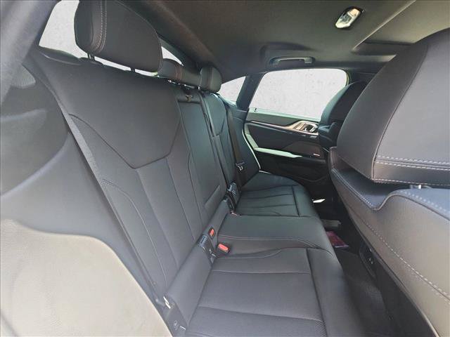 Used 2025 BMW 430i w/ Premium Package RWD image 18