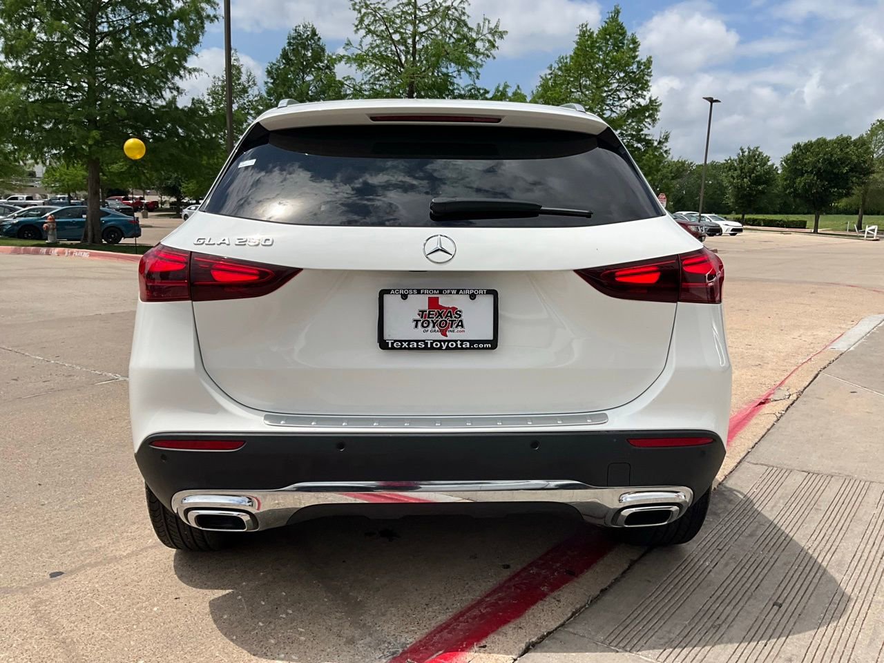 Used 2025 Mercedes-Benz GLA 250 image 7