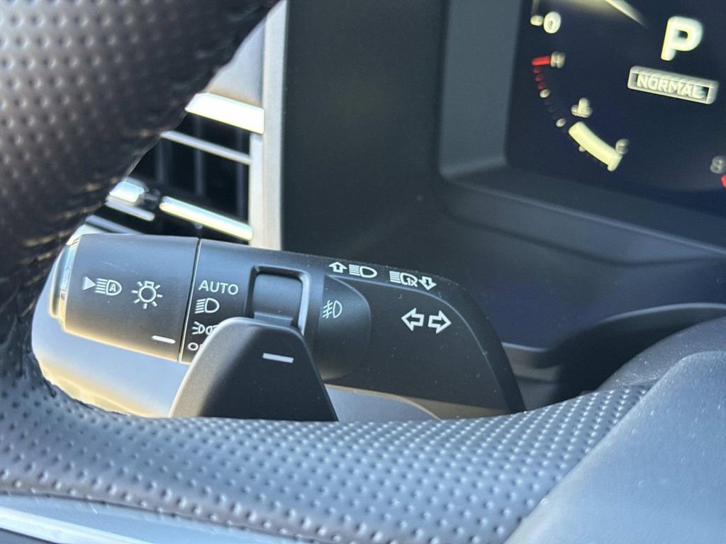 New 2026 Mitsubishi Outlander SEL image 44