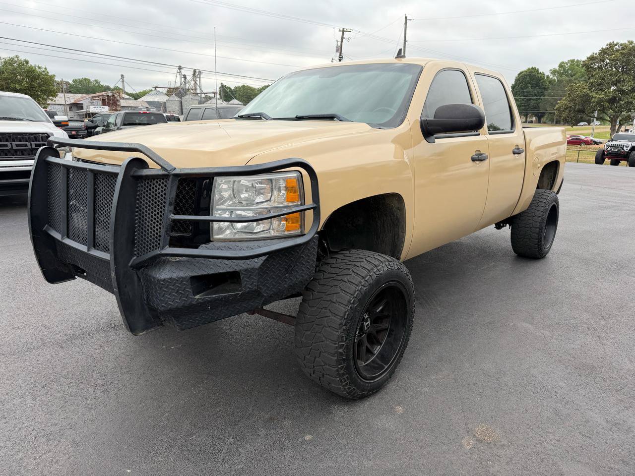 Used 2009 Chevrolet Silverado 1500 LT w/ Power Pack Plus AWD/4WD image 8