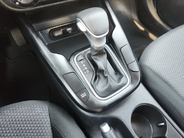 Used 2023 Kia Soul LX FWD image 19