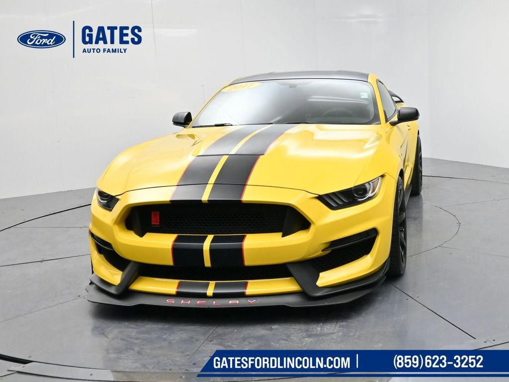Used 2017 Ford Mustang Shelby GT350R w/ GT350R Equipment Group 920A image 3