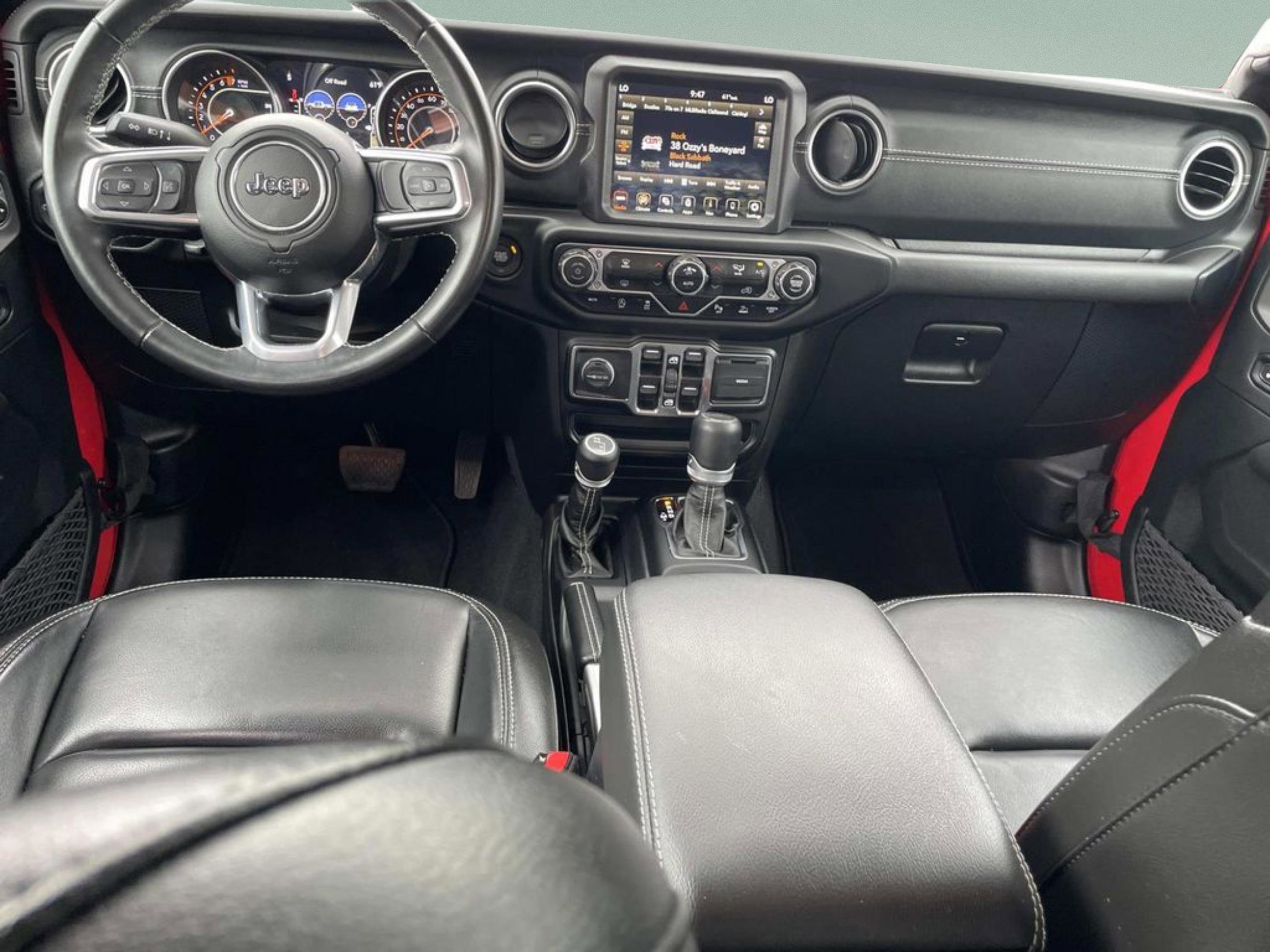 Used 2021 Jeep Gladiator Overland w/ Popular Equipment Package AWD/4WD image 10