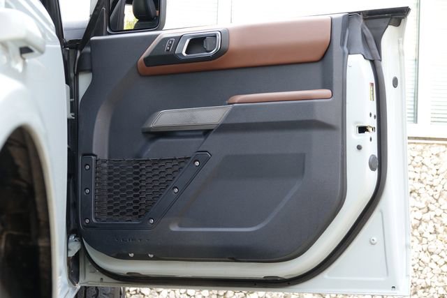 Used 2023 Ford Bronco Outer Banks image 40