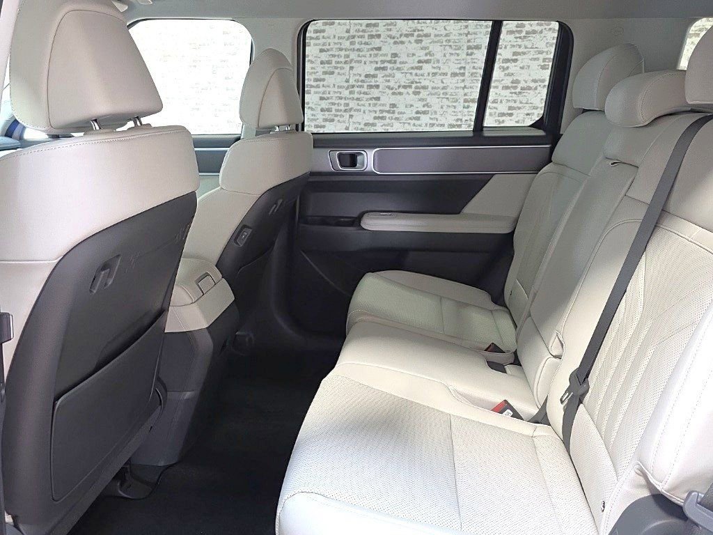 New 2026 Hyundai Santa Fe SEL image 16