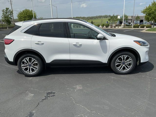 Used 2021 Ford Escape SEL w/ Technology Package image 2