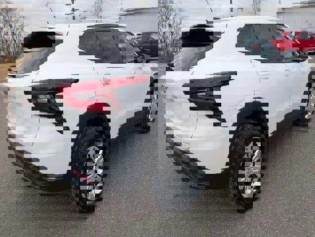 Used 2024 Chevrolet Trax LS image 4