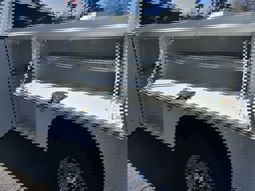 New 2025 GMC Sierra 2500 Pro w/ Convenience Package image 29